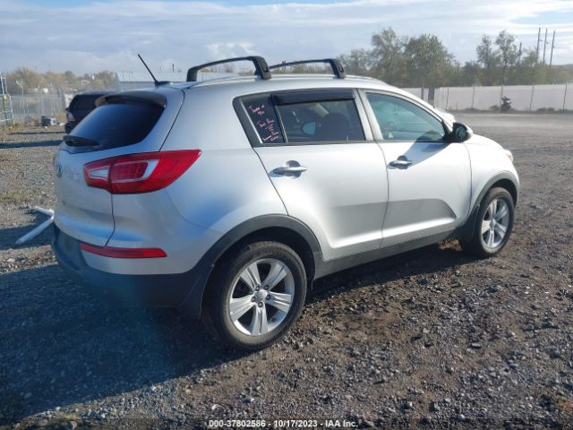 Photo 3 VIN: KNDPB3A29D7402784 - KIA SPORTAGE 