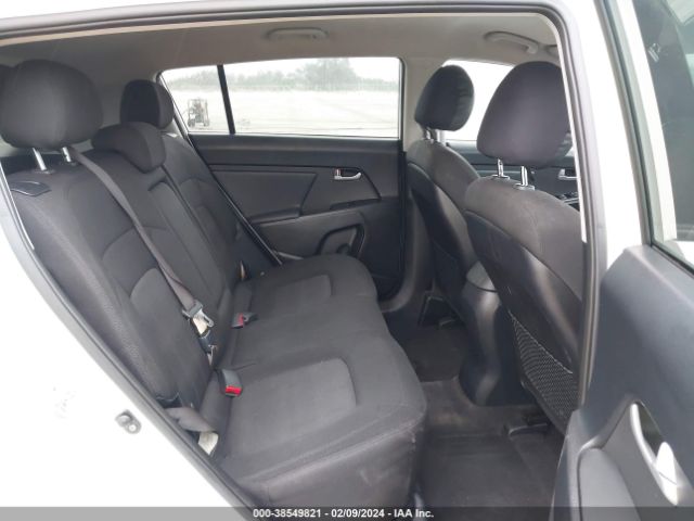 Photo 7 VIN: KNDPB3A2XB7015402 - KIA SPORTAGE 