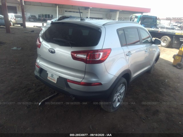 Photo 3 VIN: KNDPB3A2XB7023872 - KIA SPORTAGE 