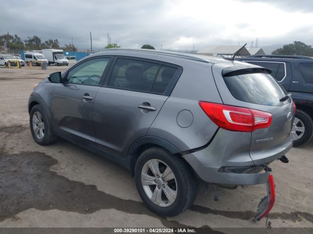 Photo 2 VIN: KNDPB3A2XB7173044 - KIA SPORTAGE 