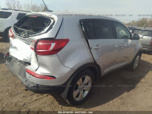 Photo 3 VIN: KNDPB3A2XC7268950 - KIA SPORTAGE 