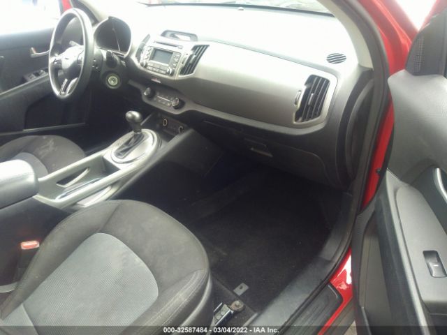 Photo 4 VIN: KNDPB3AC1E7613777 - KIA SPORTAGE 