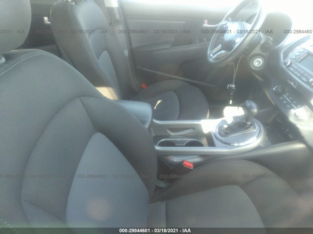 Photo 4 VIN: KNDPB3AC1F7738778 - KIA SPORTAGE 