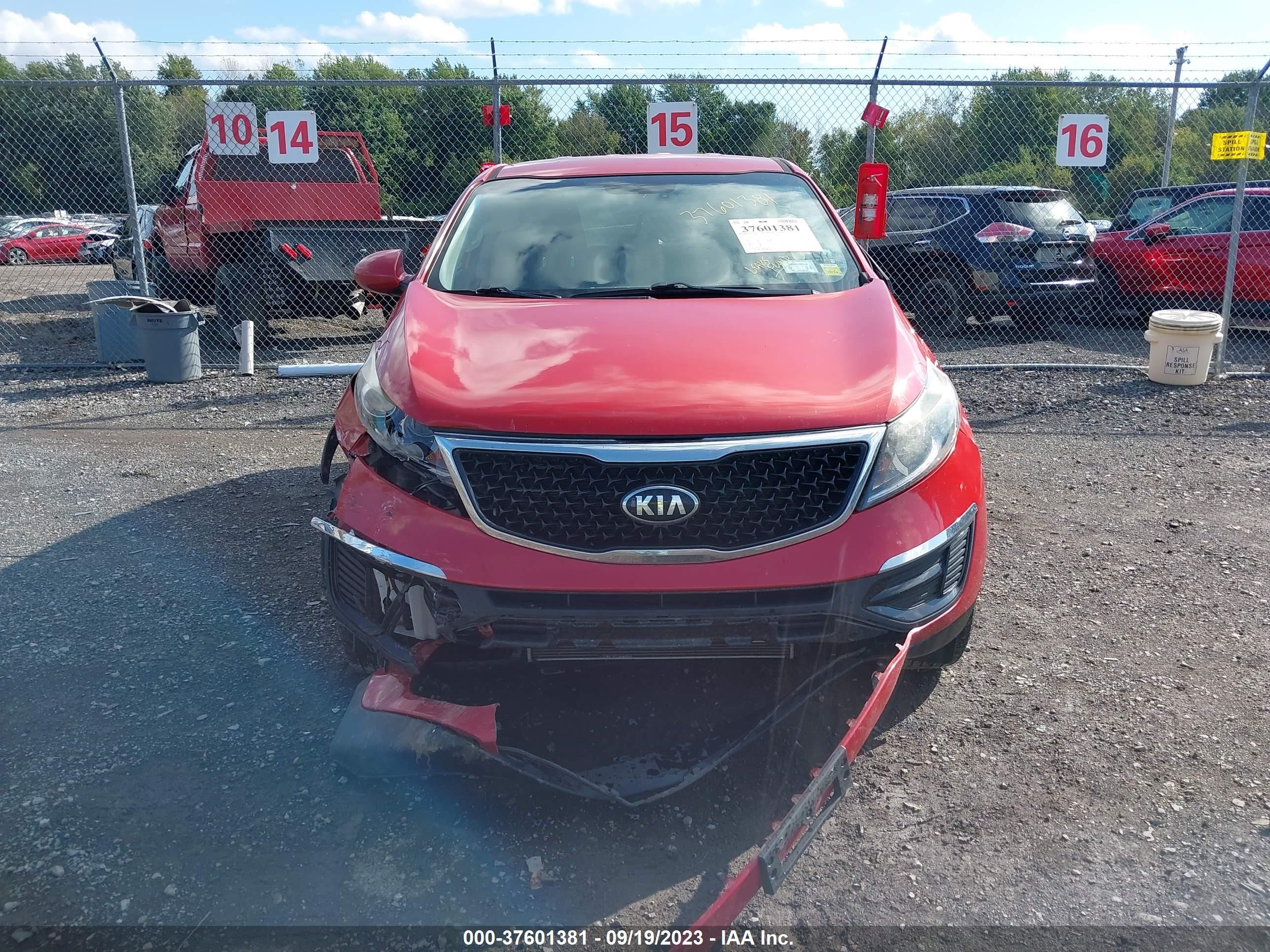 Photo 5 VIN: KNDPB3AC7E7669223 - KIA SPORTAGE 