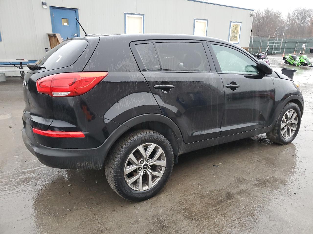 Photo 2 VIN: KNDPB3AC7F7703789 - KIA SPORTAGE 