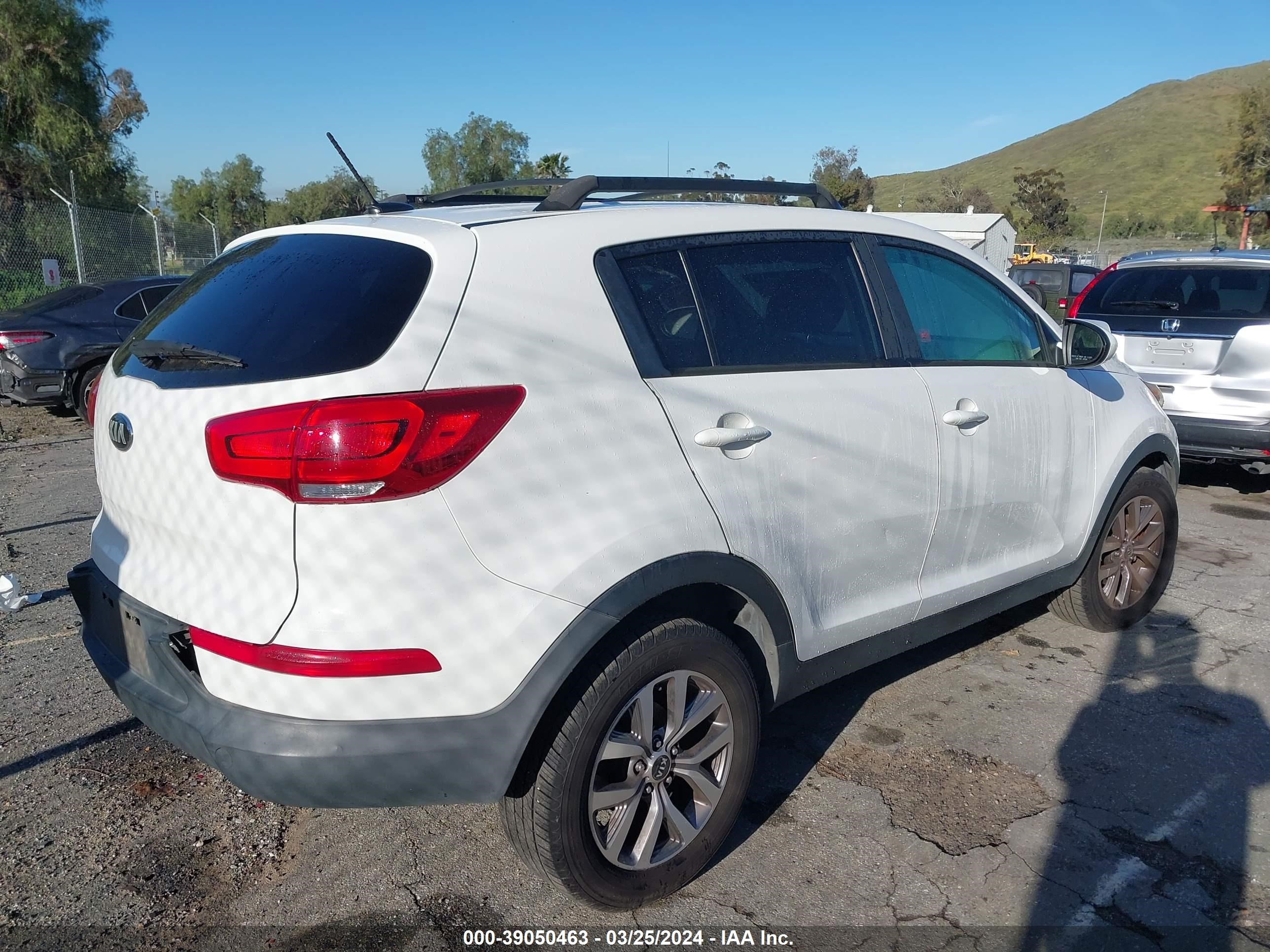 Photo 3 VIN: KNDPB3AC7G7800542 - KIA SPORTAGE 