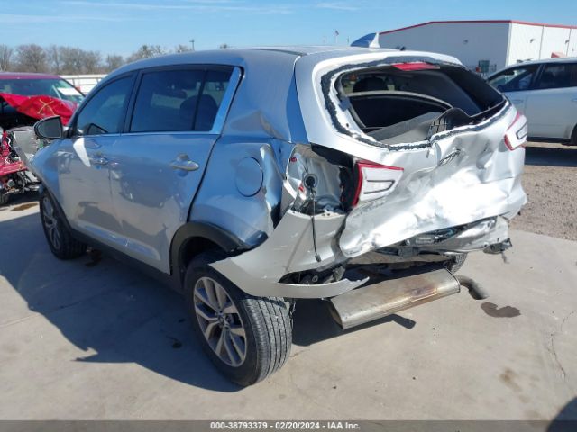 Photo 2 VIN: KNDPB3ACXF7688124 - KIA SPORTAGE 