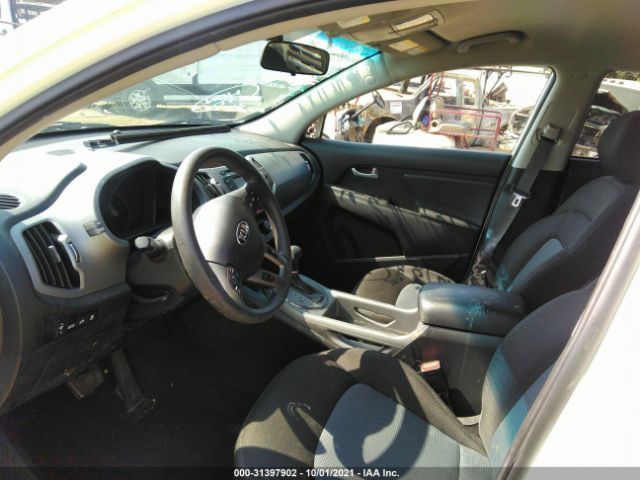 Photo 4 VIN: KNDPB3ACXF7709215 - KIA SPORTAGE 