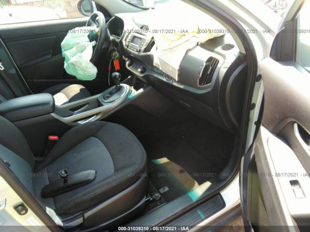 Photo 4 VIN: KNDPB3ACXF7721915 - KIA SPORTAGE 