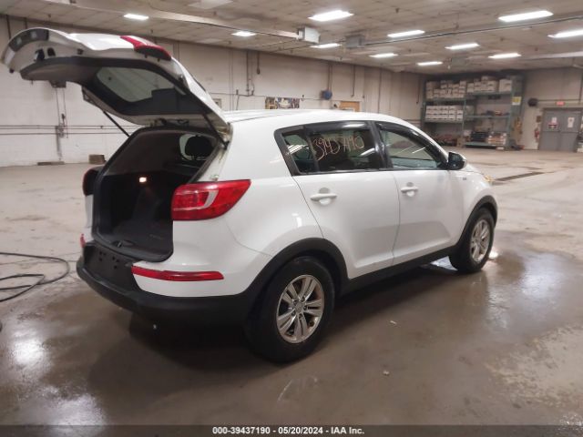 Photo 3 VIN: KNDPBCA22B7100668 - KIA SPORTAGE 