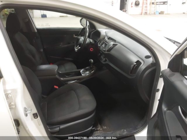 Photo 4 VIN: KNDPBCA22B7100668 - KIA SPORTAGE 