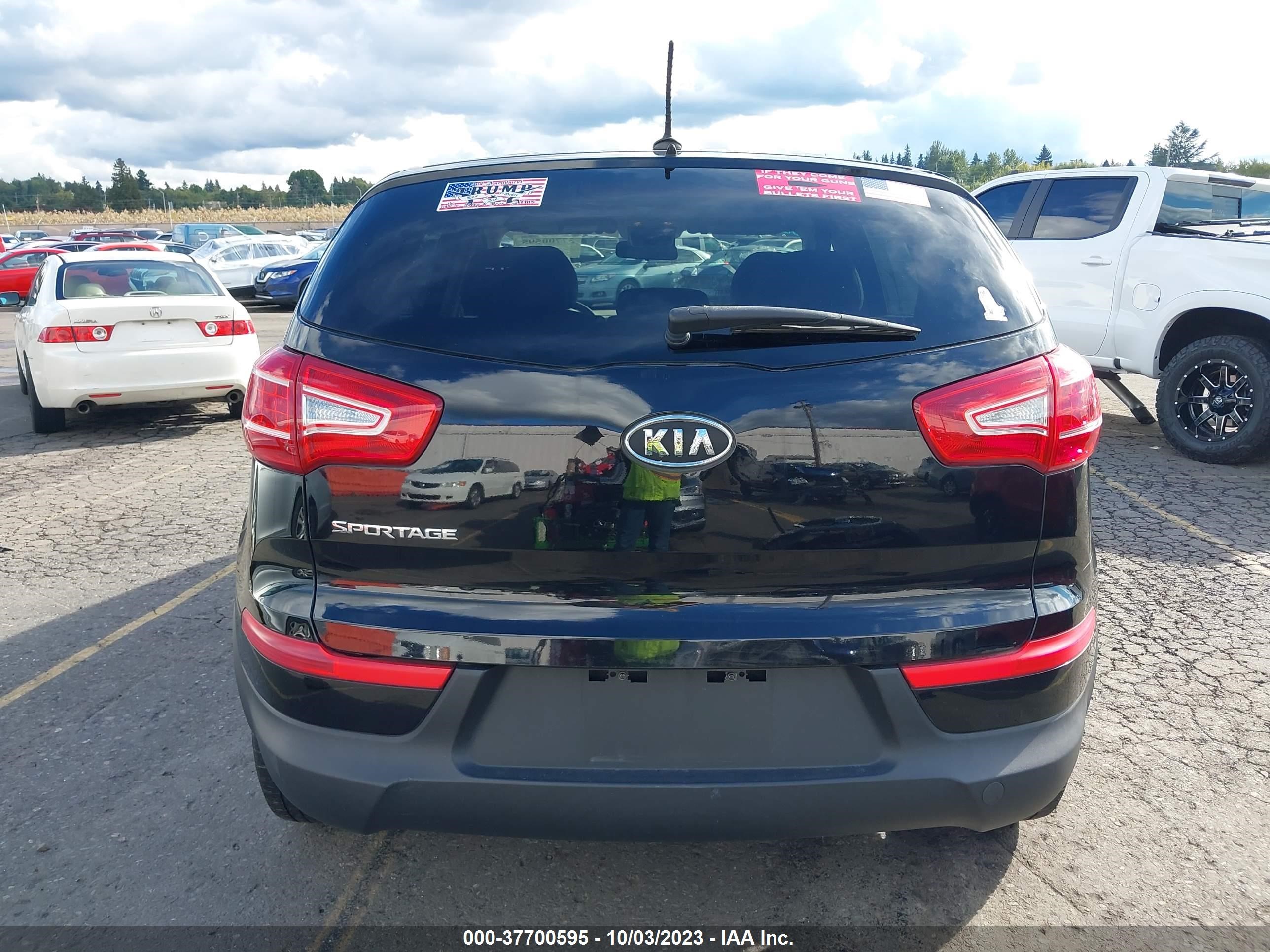 Photo 16 VIN: KNDPBCA26B7060580 - KIA SPORTAGE 