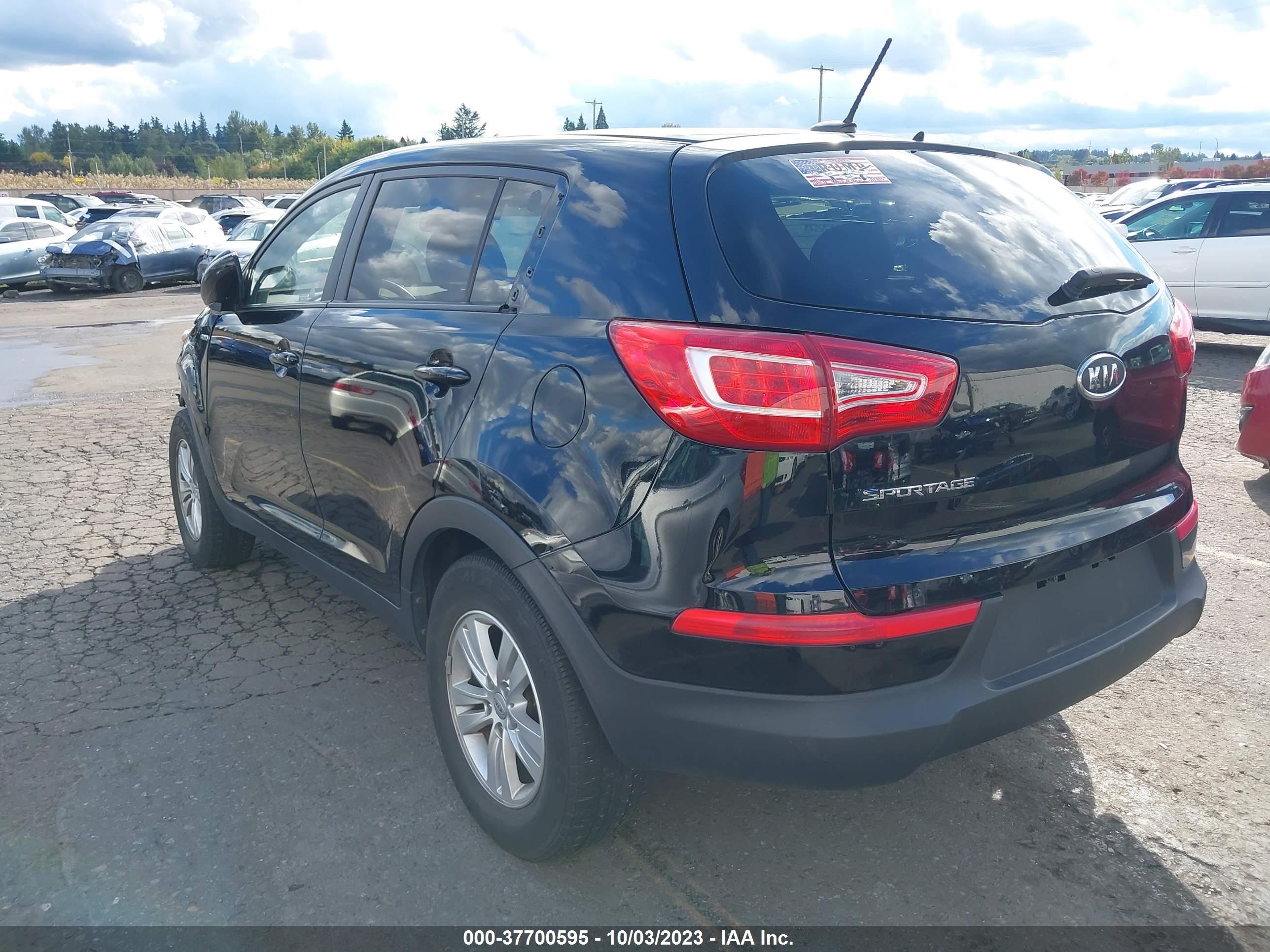 Photo 2 VIN: KNDPBCA26B7060580 - KIA SPORTAGE 