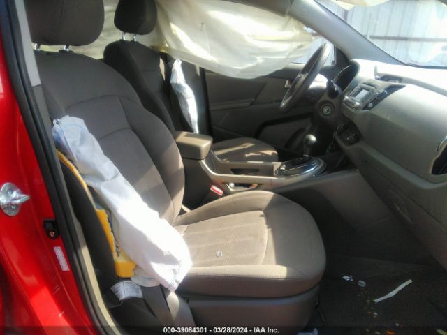 Photo 4 VIN: KNDPBCA2XB7018591 - KIA SPORTAGE 