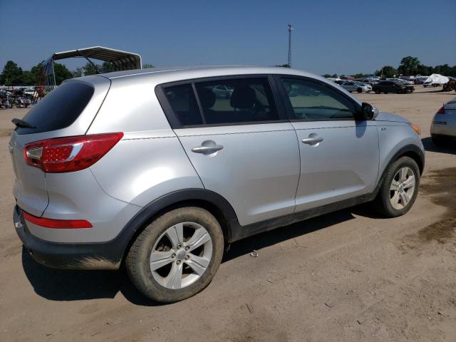 Photo 2 VIN: KNDPBCA2XC7317483 - KIA SPORTAGE 