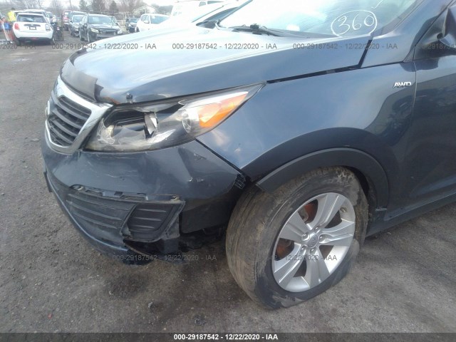 Photo 5 VIN: KNDPBCA2XD7400770 - KIA SPORTAGE 