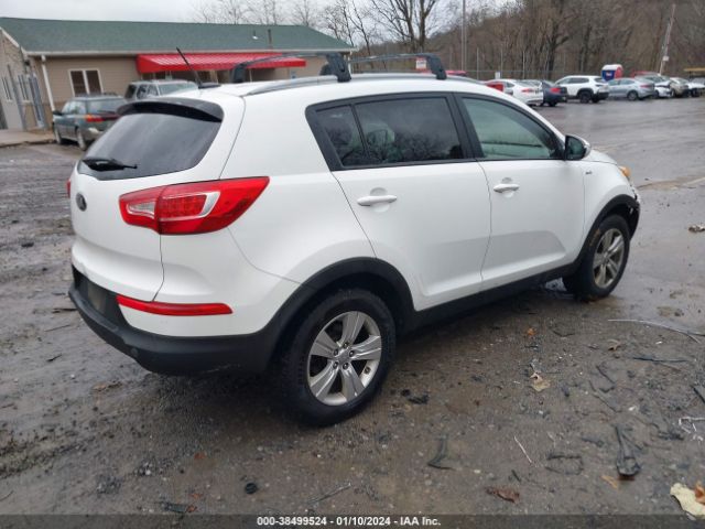 Photo 3 VIN: KNDPBCA2XD7408013 - KIA SPORTAGE 