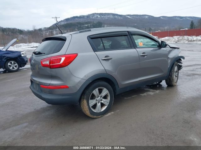 Photo 3 VIN: KNDPBCA2XD7475002 - KIA SPORTAGE 