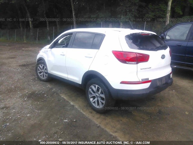 Photo 2 VIN: KNDPBCAC1F7790492 - KIA SPORTAGE 