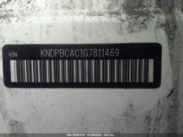 Photo 8 VIN: KNDPBCAC1G7811469 - KIA SPORTAGE 