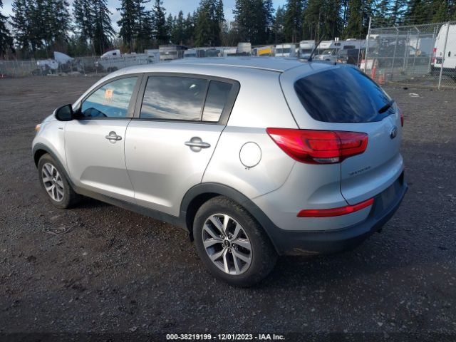 Photo 2 VIN: KNDPBCAC2G7812615 - KIA SPORTAGE 