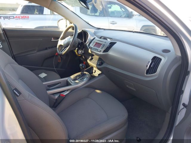 Photo 4 VIN: KNDPBCAC2G7876511 - KIA SPORTAGE 