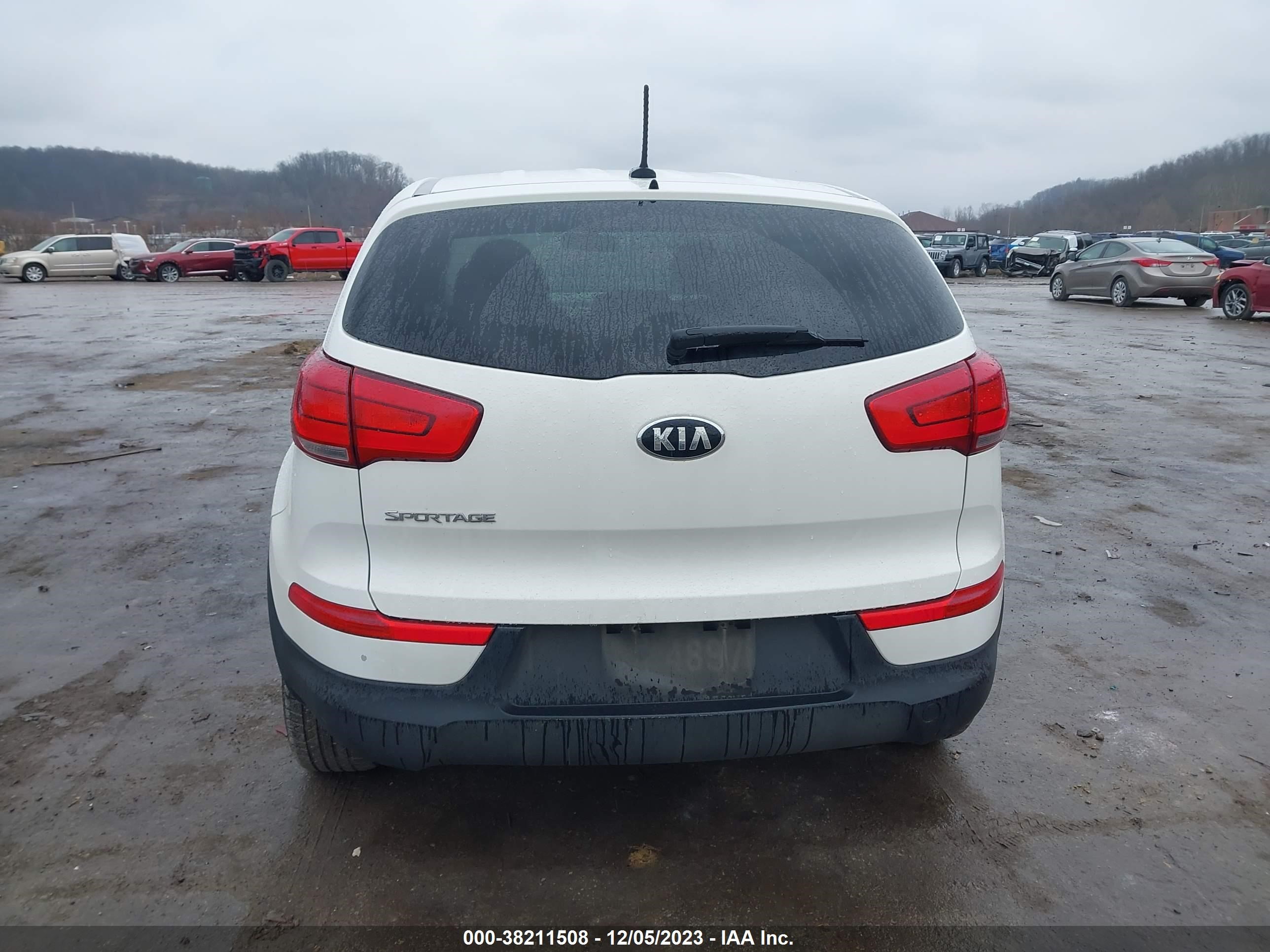 Photo 15 VIN: KNDPBCAC5F7745264 - KIA SPORTAGE 