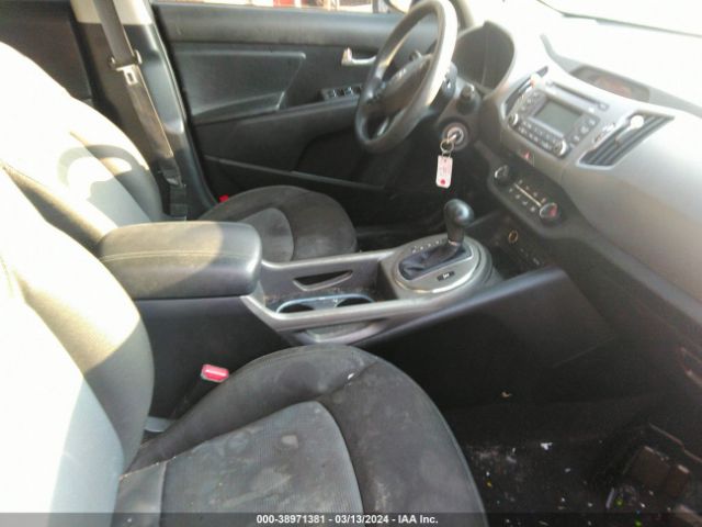 Photo 4 VIN: KNDPBCAC6F7680716 - KIA SPORTAGE 