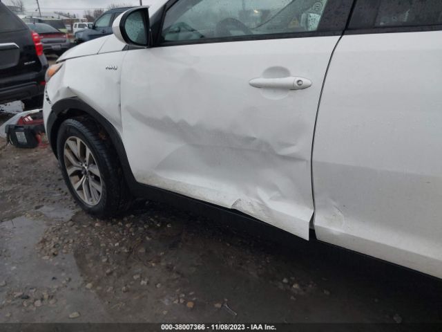 Photo 5 VIN: KNDPBCAC7G7820807 - KIA SPORTAGE 