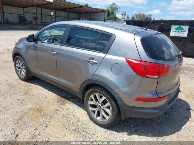 Photo 2 VIN: KNDPBCACXF7781483 - KIA SPORTAGE 