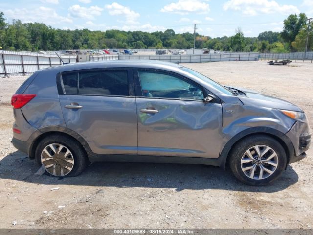 Photo 5 VIN: KNDPBCACXF7781483 - KIA SPORTAGE 