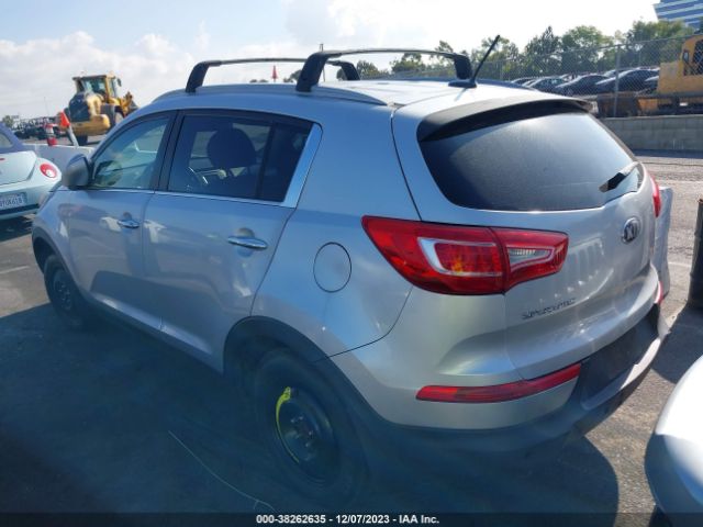 Photo 2 VIN: KNDPC3A29D7428136 - KIA SPORTAGE 