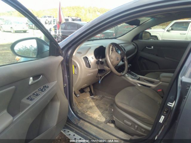 Photo 4 VIN: KNDPC3AC7F7696677 - KIA SPORTAGE 