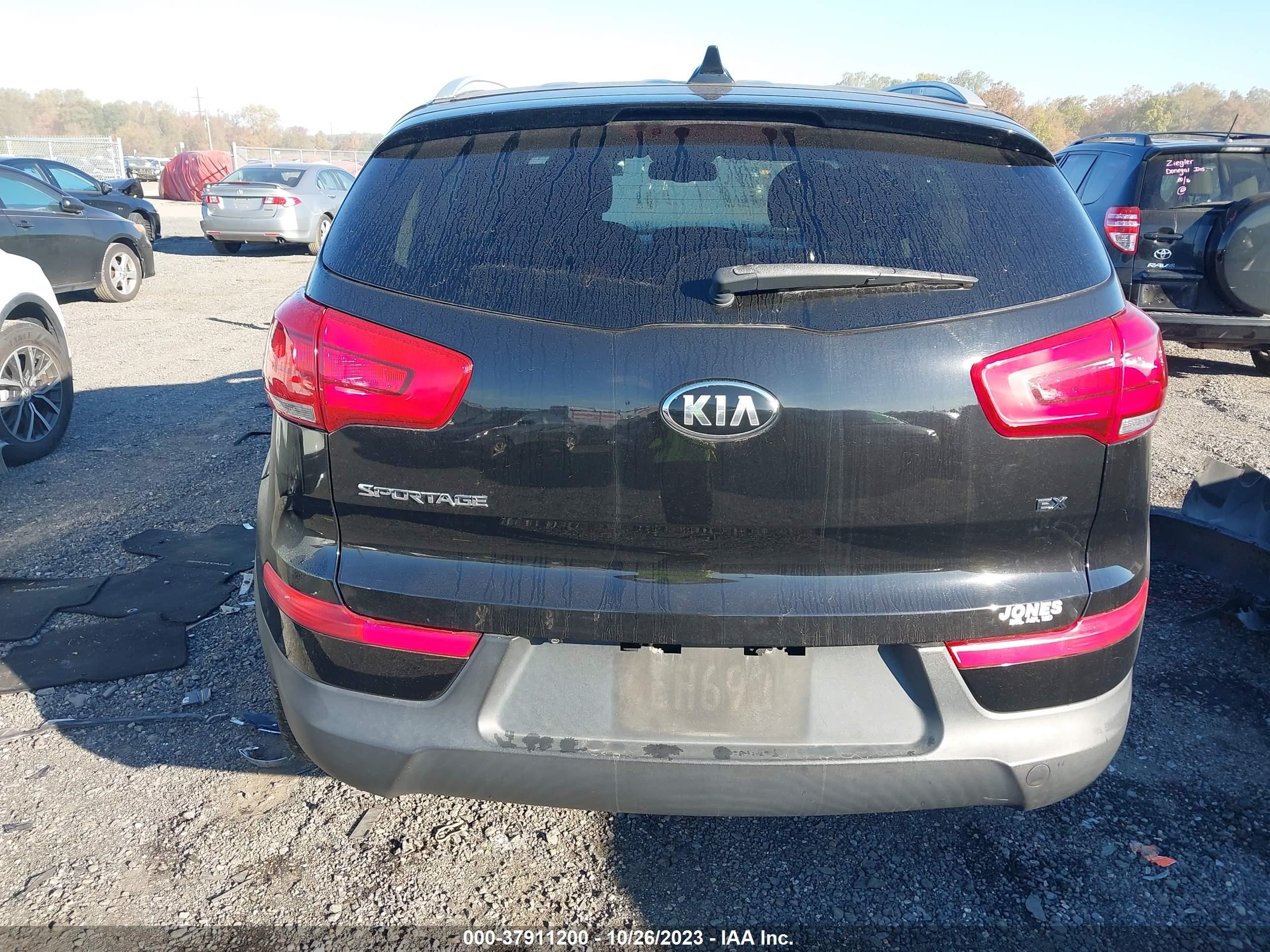 Photo 16 VIN: KNDPC3ACXF7738047 - KIA SPORTAGE 