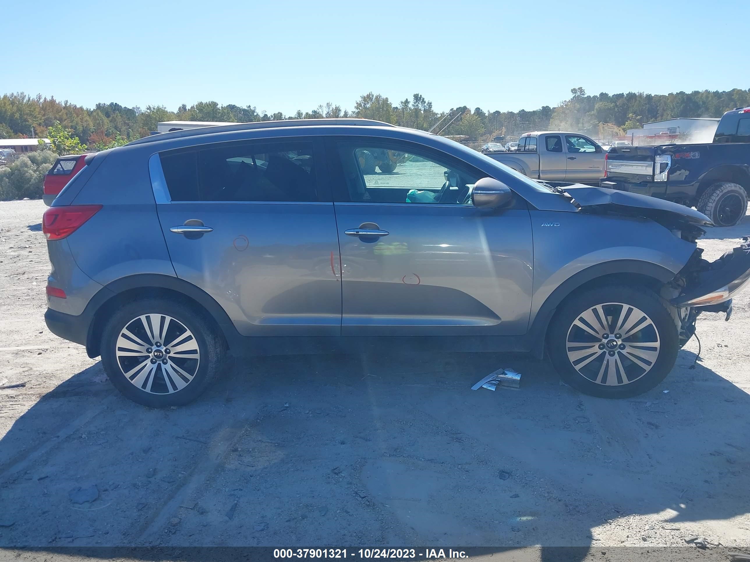 Photo 12 VIN: KNDPCCAC2G7878109 - KIA SPORTAGE 