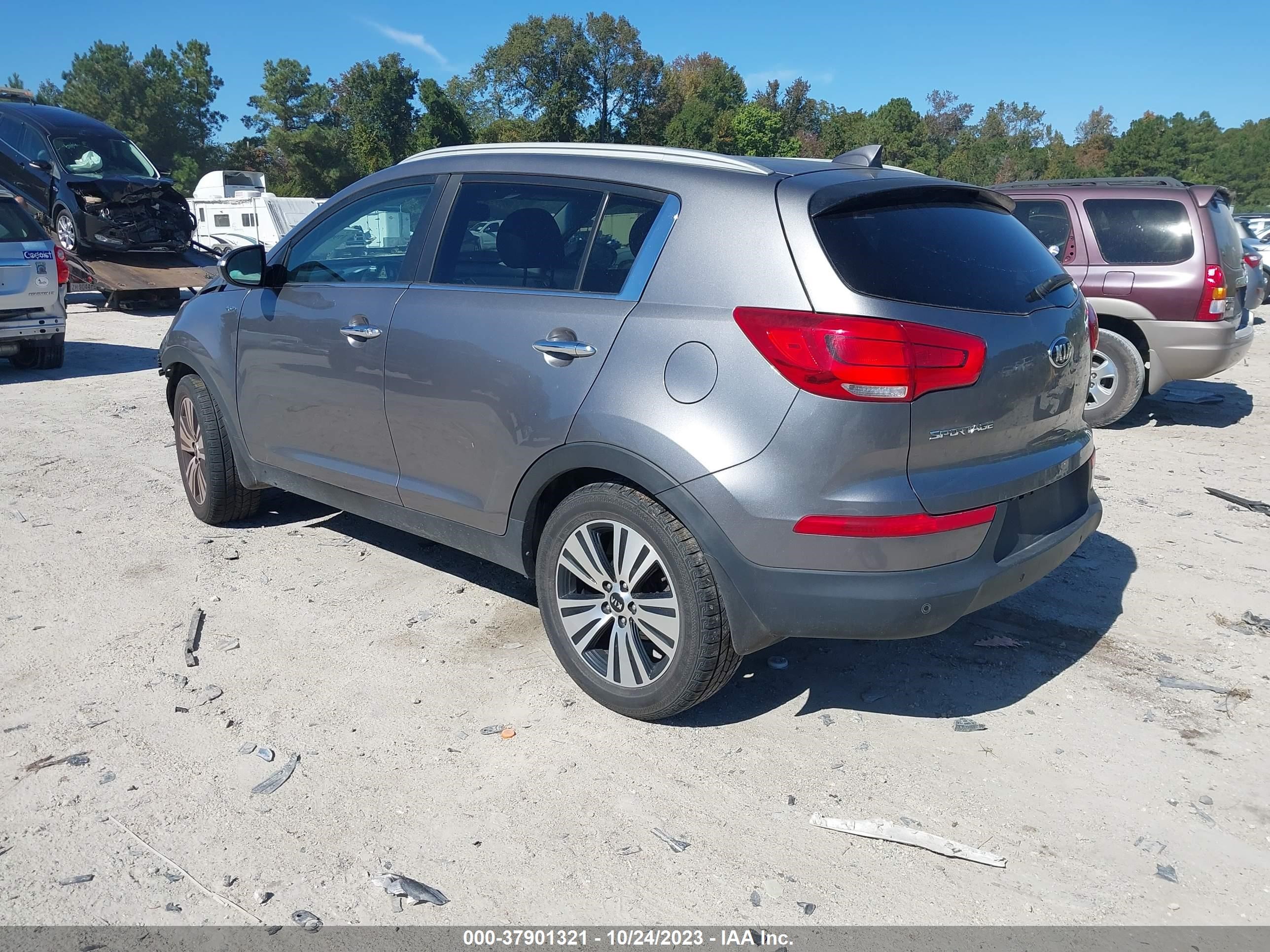 Photo 2 VIN: KNDPCCAC2G7878109 - KIA SPORTAGE 