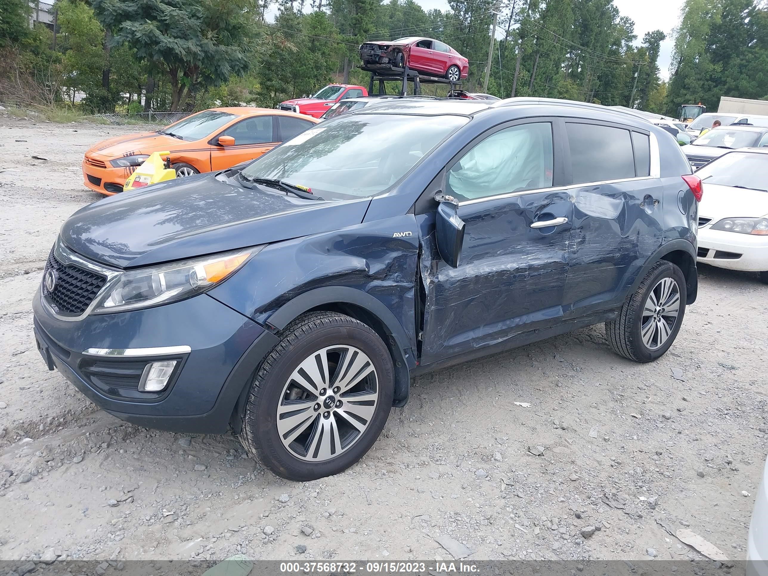 Photo 5 VIN: KNDPCCAC8E7602823 - KIA SPORTAGE 