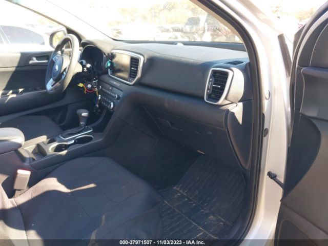 Photo 4 VIN: KNDPM3AC2L7675261 - KIA SPORTAGE 