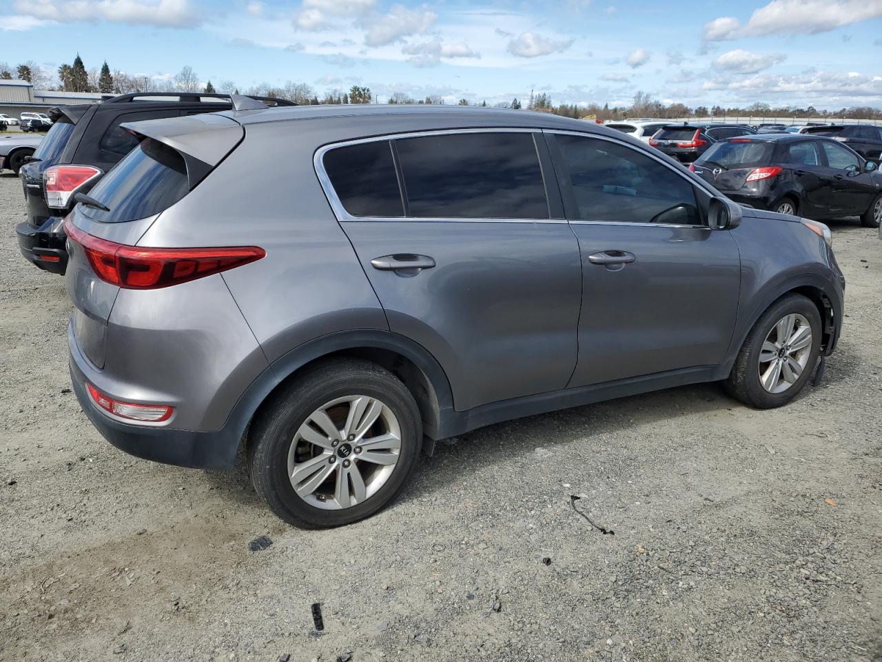 Photo 2 VIN: KNDPM3AC3H7086758 - KIA SPORTAGE 