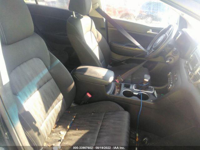 Photo 4 VIN: KNDPM3AC3H7235623 - KIA SPORTAGE 