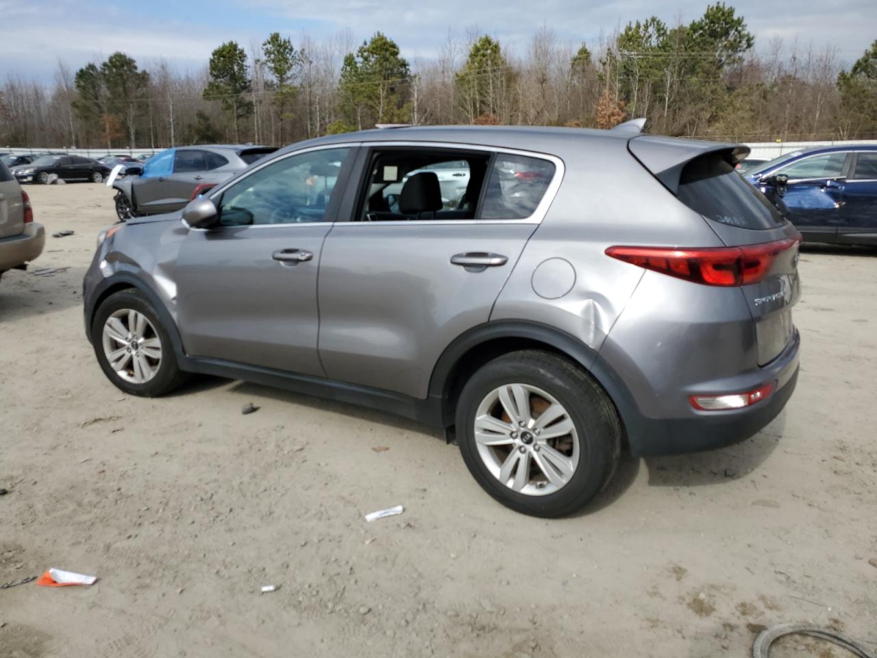 Photo 1 VIN: KNDPM3AC3J7302839 - KIA SPORTAGE 