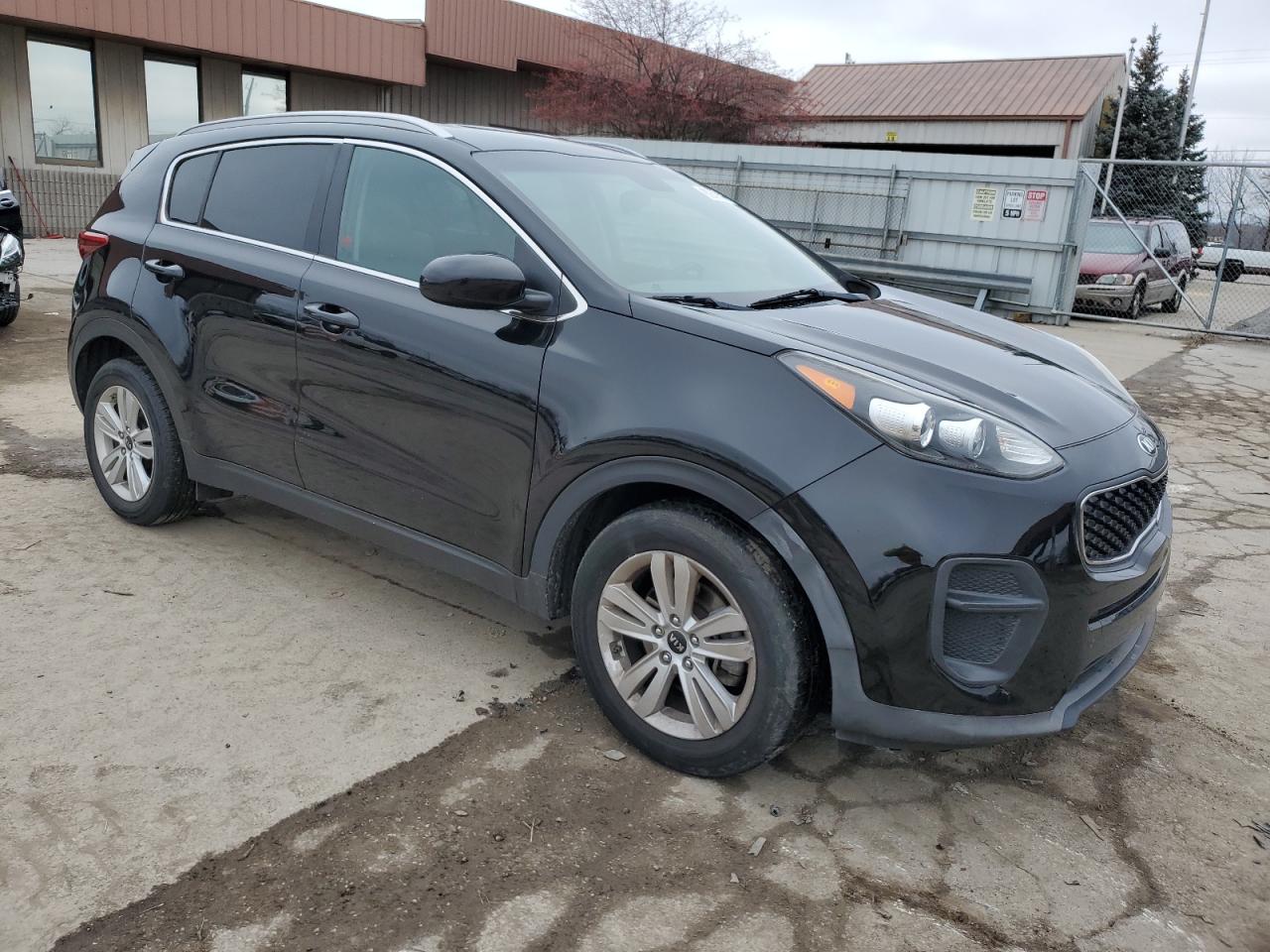 Photo 3 VIN: KNDPM3AC4J7401928 - KIA SPORTAGE 