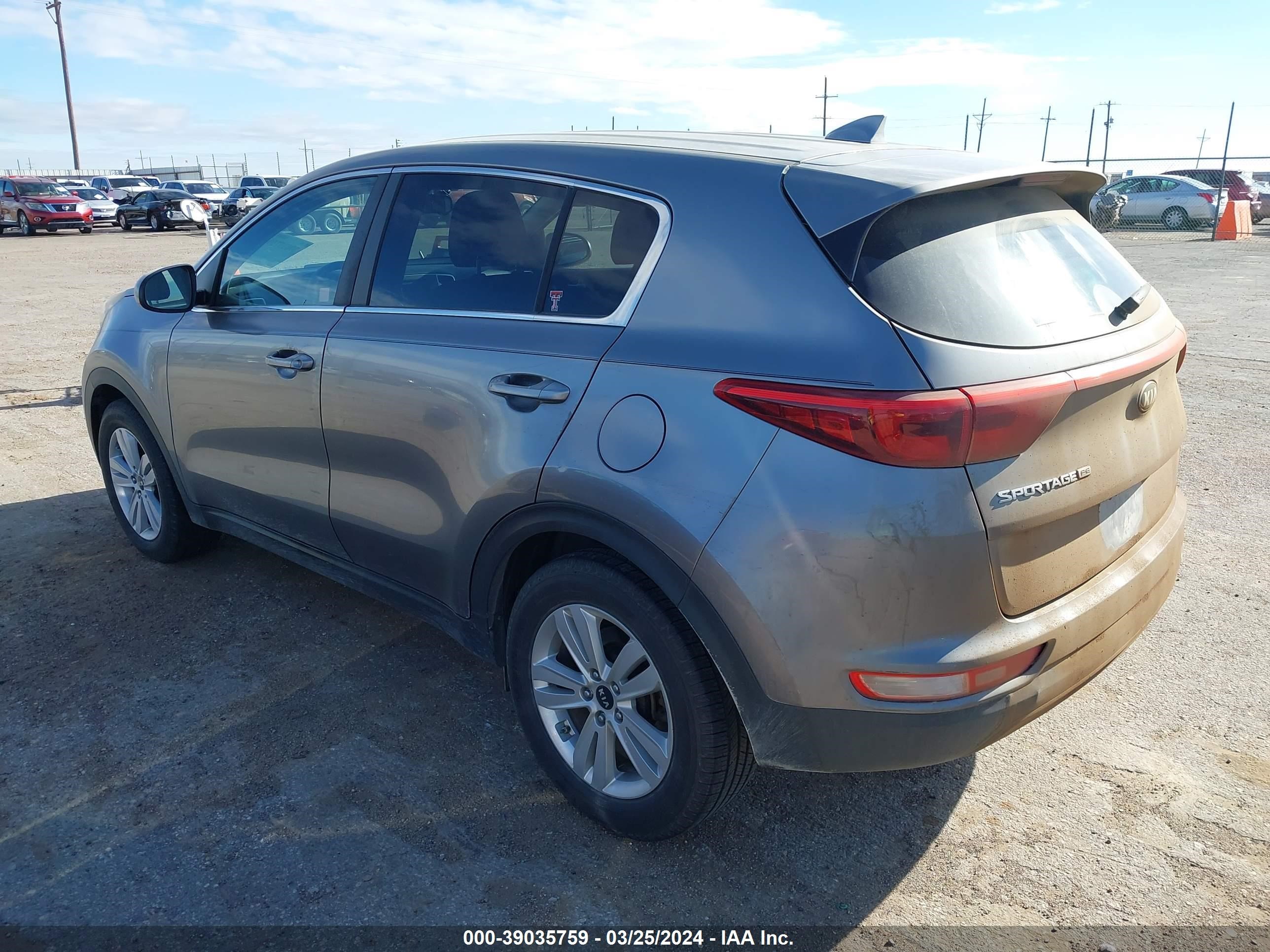 Photo 2 VIN: KNDPM3AC5H7185615 - KIA SPORTAGE 