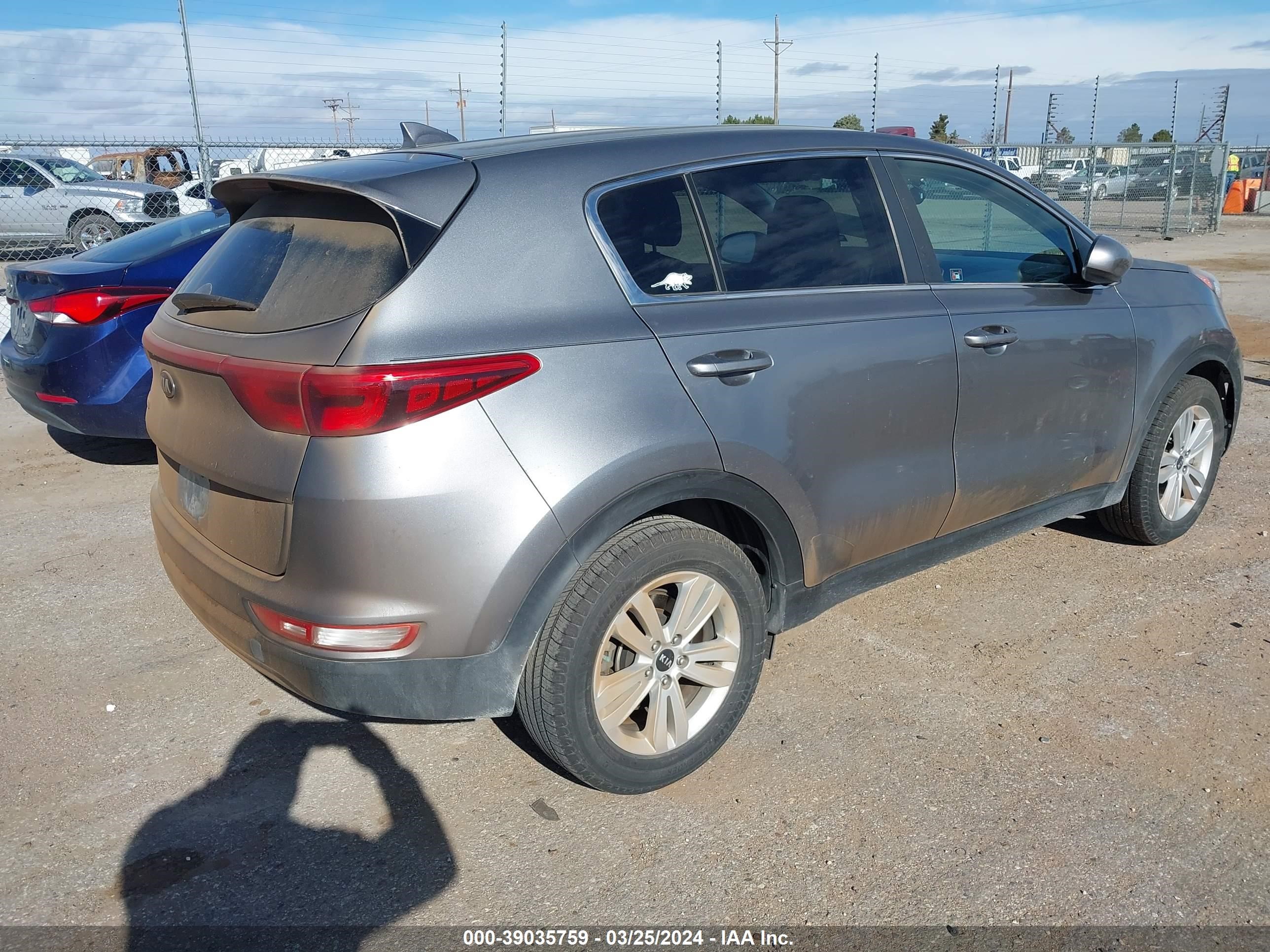 Photo 3 VIN: KNDPM3AC5H7185615 - KIA SPORTAGE 