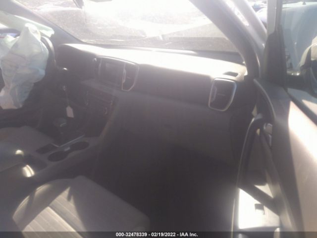 Photo 4 VIN: KNDPM3AC5J7330058 - KIA SPORTAGE 