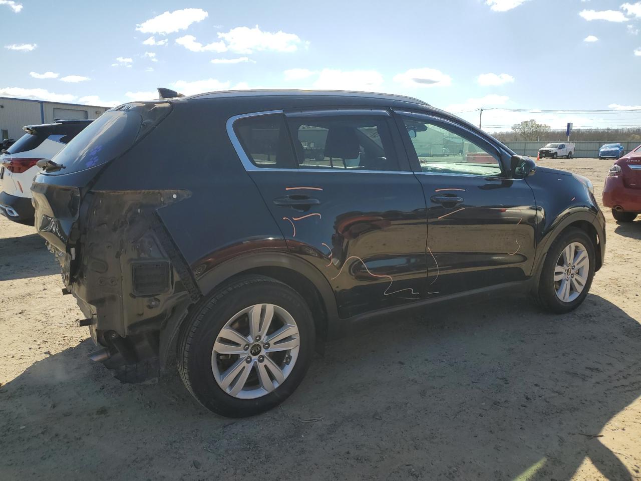 Photo 2 VIN: KNDPM3AC5J7373184 - KIA SPORTAGE 