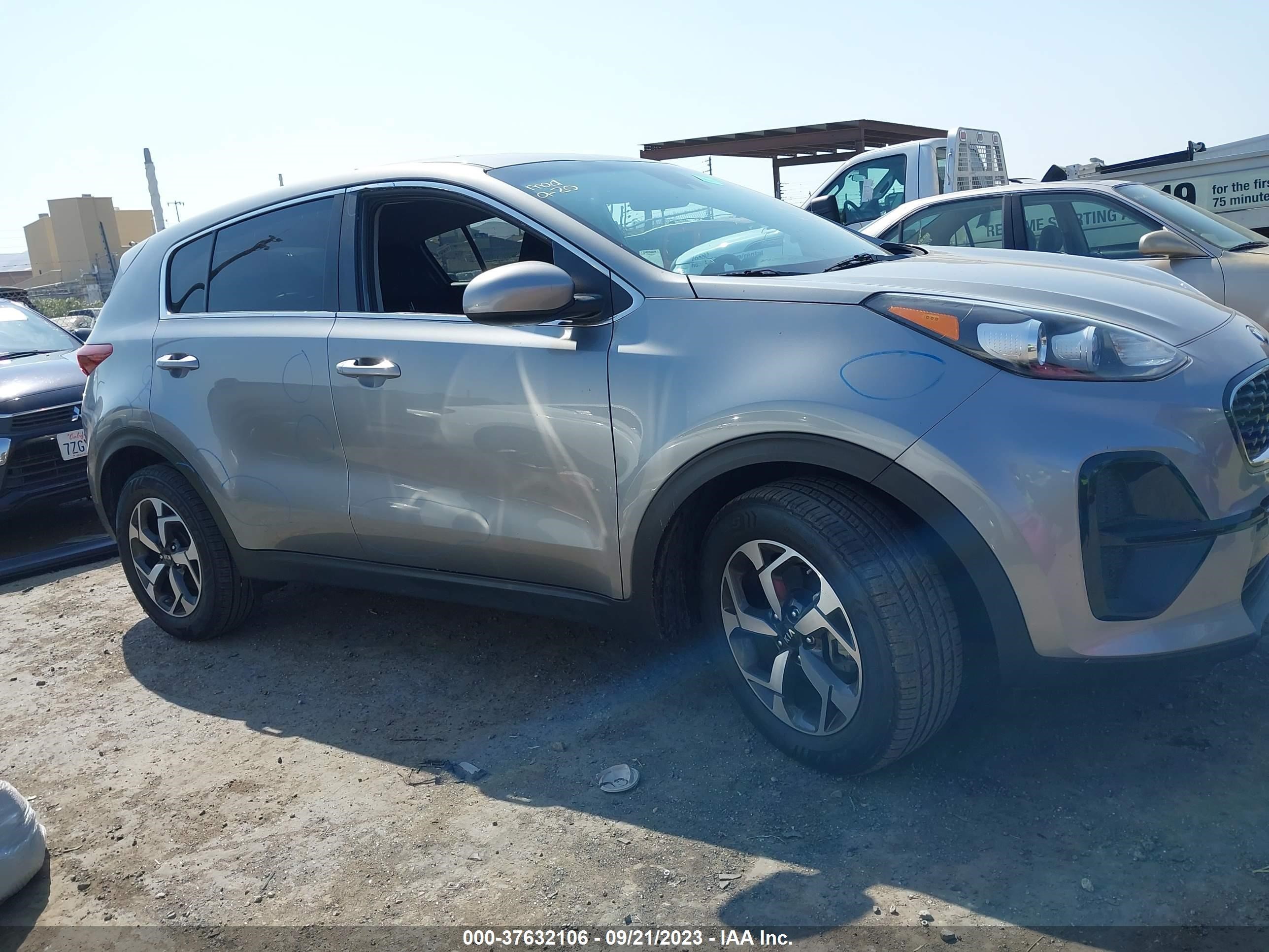 Photo 11 VIN: KNDPM3AC5L7692717 - KIA SPORTAGE 