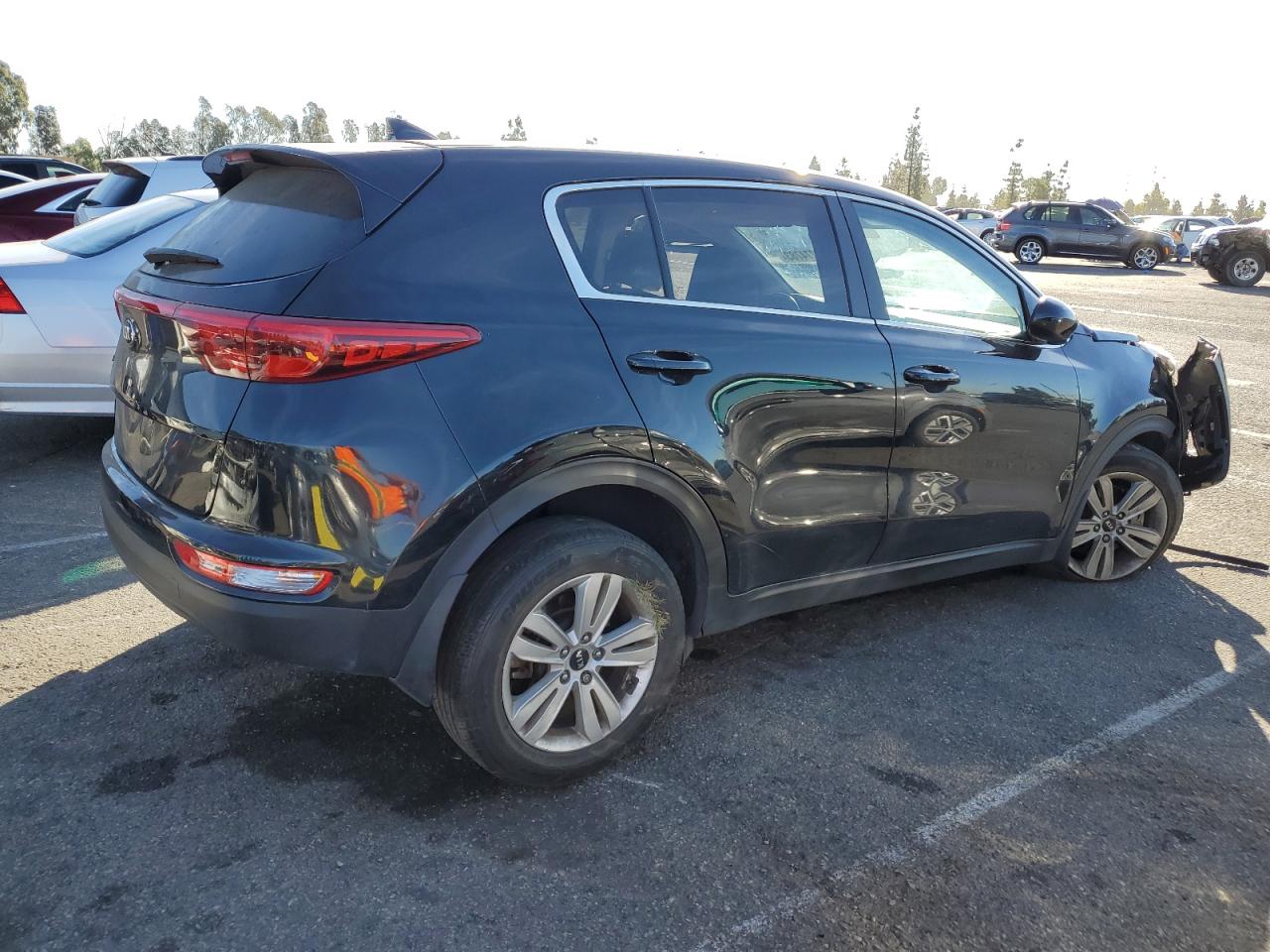 Photo 2 VIN: KNDPM3AC6H7233901 - KIA SPORTAGE 