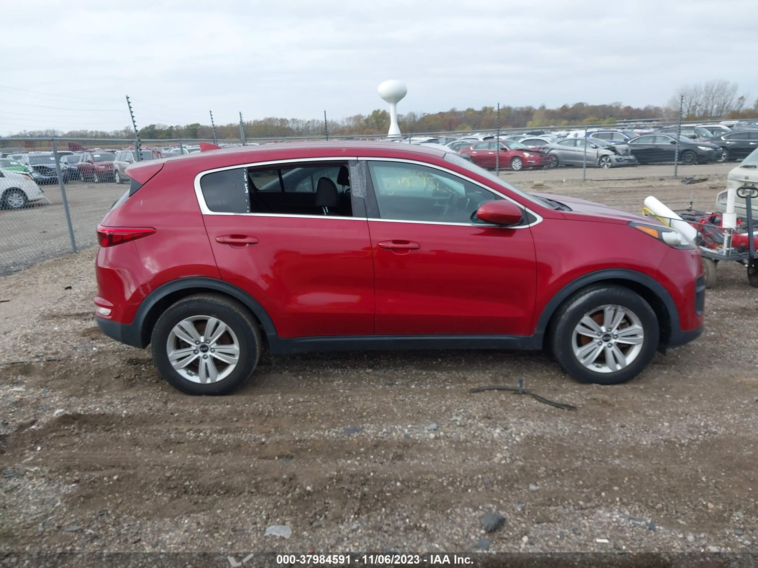 Photo 11 VIN: KNDPM3AC7J7382419 - KIA SPORTAGE 