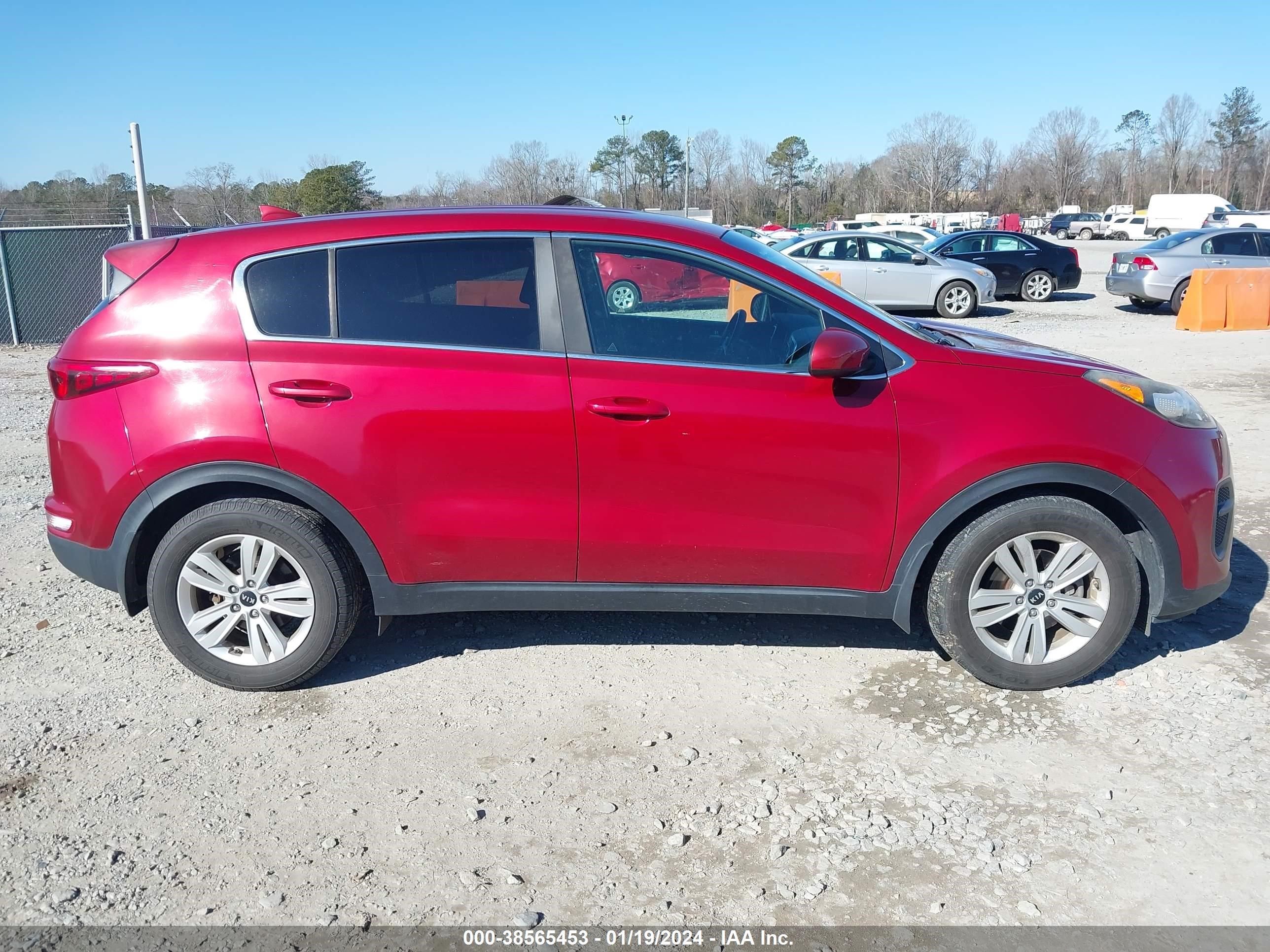 Photo 11 VIN: KNDPM3AC7K7560217 - KIA SPORTAGE 